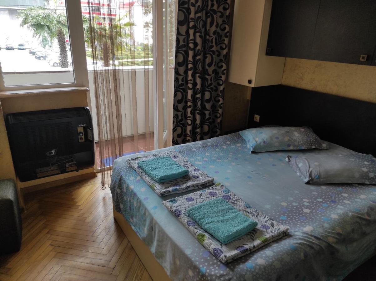 Apartament View Of The Tower Of Alphabet Batumi Zewnętrze zdjęcie