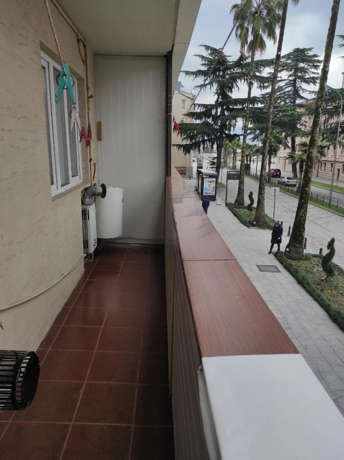 Apartament View Of The Tower Of Alphabet Batumi Zewnętrze zdjęcie